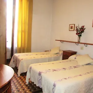 Hostal Lima 2*, Barcelona Spain